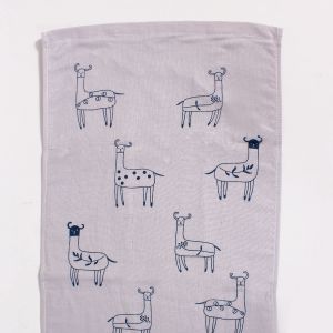 Hand Towel with Llama Pattern 34×75 cm ― Contieurope